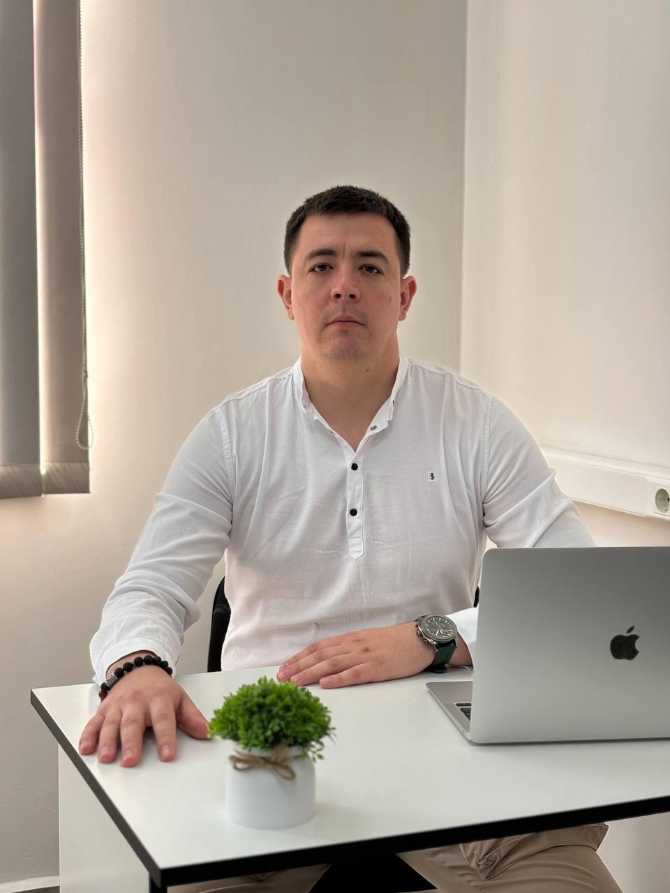 Дьяков Юрий Валерьевич
